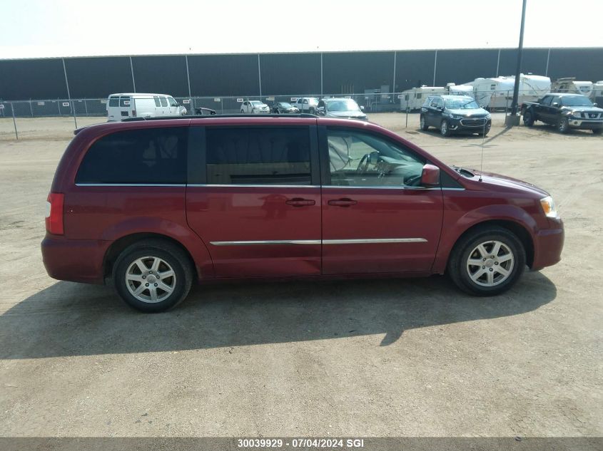 2011 Chrysler Town & Country Touring VIN: 2A4RR5DG1BR727247 Lot: 30039929