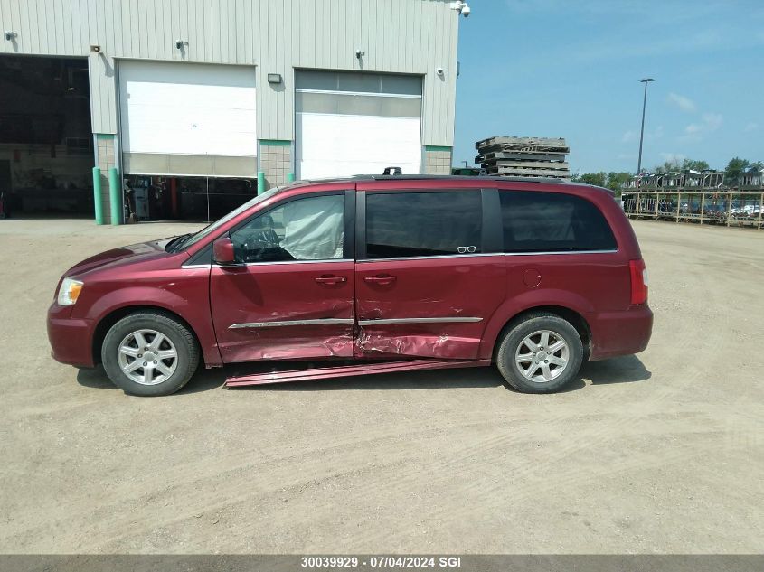 2011 Chrysler Town & Country Touring VIN: 2A4RR5DG1BR727247 Lot: 30039929