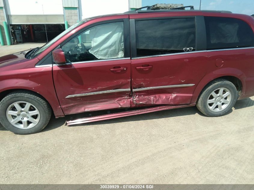 2011 Chrysler Town & Country Touring VIN: 2A4RR5DG1BR727247 Lot: 30039929