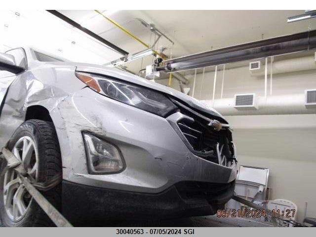 2018 Chevrolet Equinox Premier VIN: 2GNAXVEV6J6179985 Lot: 30040563