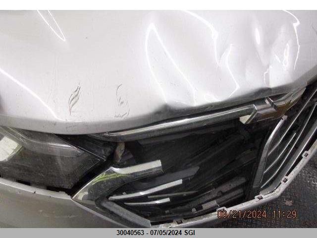 2018 Chevrolet Equinox Premier VIN: 2GNAXVEV6J6179985 Lot: 30040563