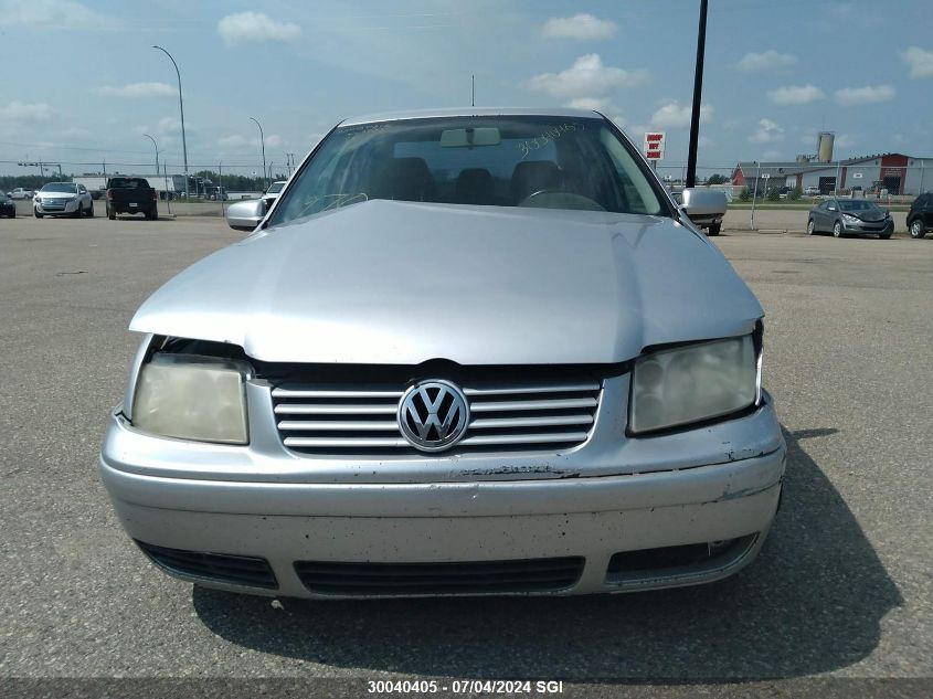 2000 Volkswagen Jetta Gls VIN: 3VWSA29M9YM092657 Lot: 30040405