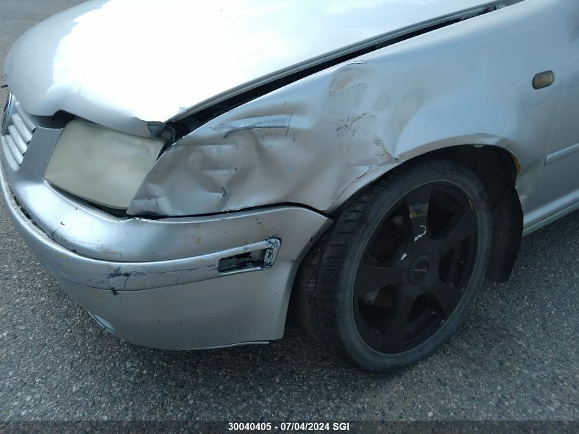 2000 Volkswagen Jetta Gls VIN: 3VWSA29M9YM092657 Lot: 30040405