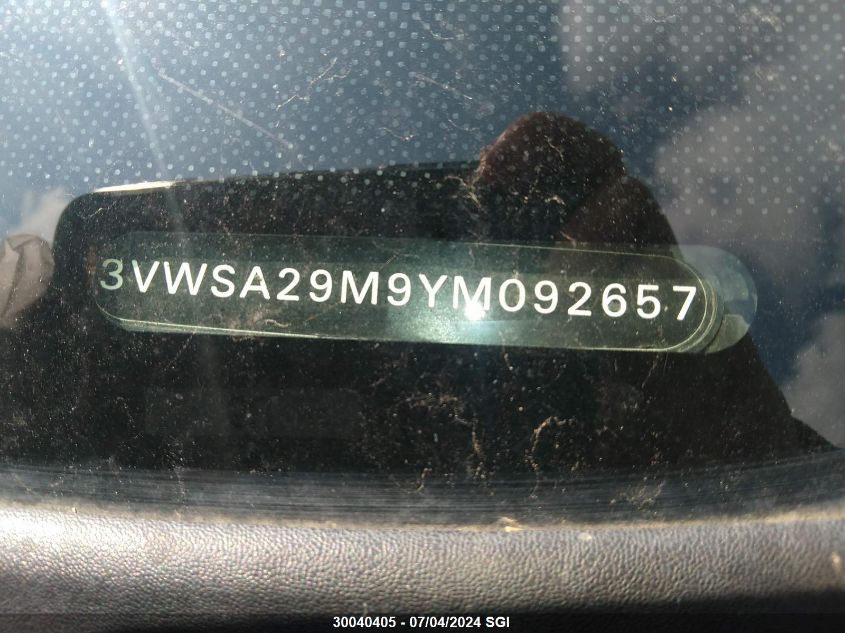 2000 Volkswagen Jetta Gls VIN: 3VWSA29M9YM092657 Lot: 30040405