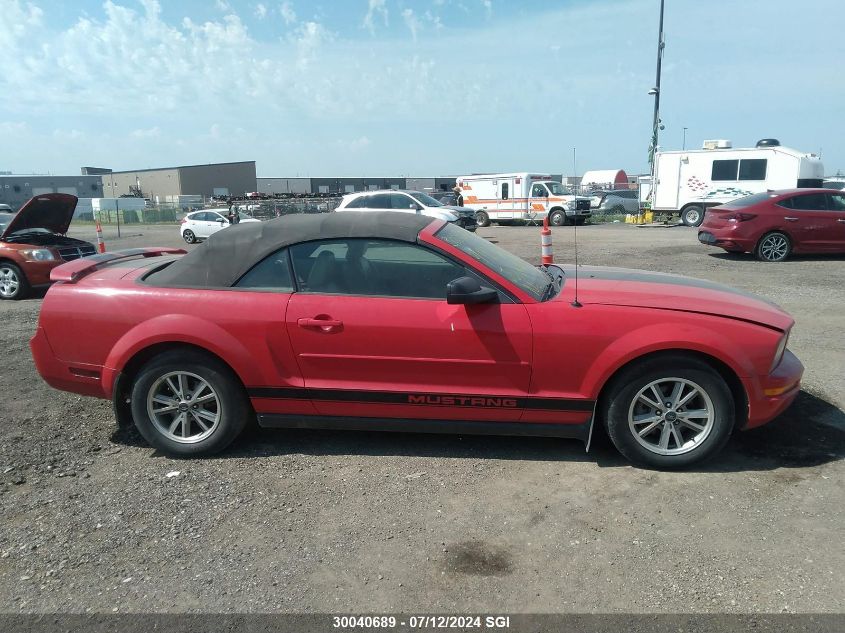 2005 Ford Mustang VIN: 1ZVFT84N355195704 Lot: 30040689