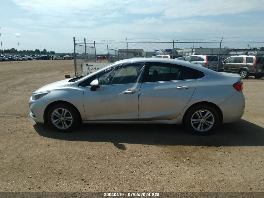 2018 Chevrolet Cruze Lt VIN: 1G1BE5SM8J7229132 Lot: 30040419