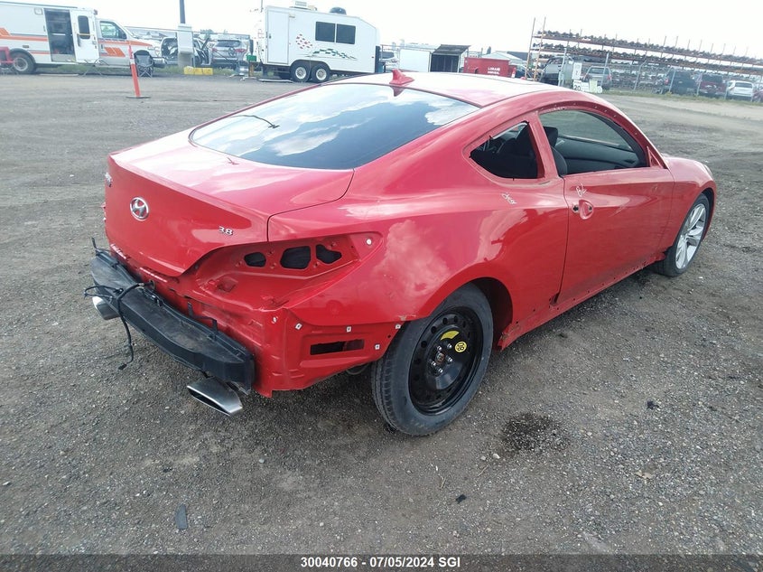 2011 Hyundai Genesis Coupe 3.8L VIN: KMHHU6KH6BU060076 Lot: 30040766