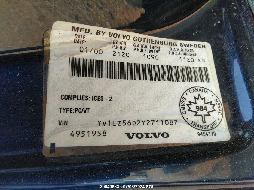 2000 Volvo V70 Xc/Se VIN: YV1LZ56D2Y2711087 Lot: 30040683