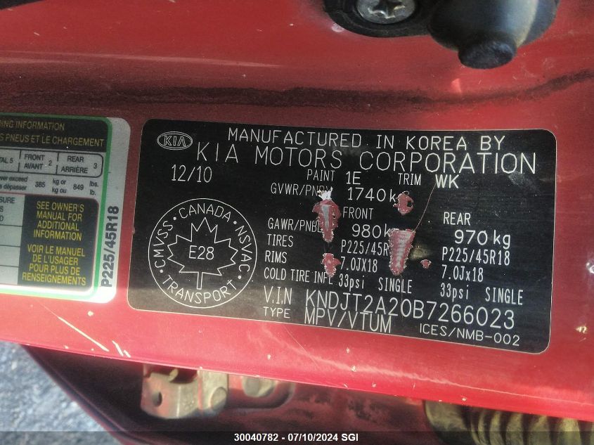 2011 Kia Soul +/!/Sport VIN: KNDJT2A20B7266023 Lot: 30040782