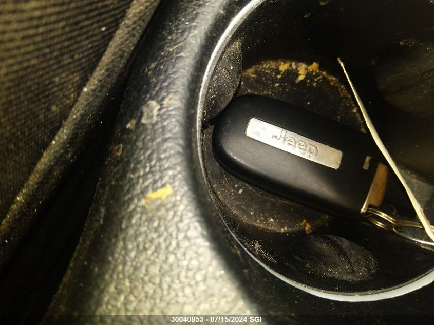 2016 Jeep Cherokee Latitude VIN: 1C4PJMCS2GW161702 Lot: 30040853