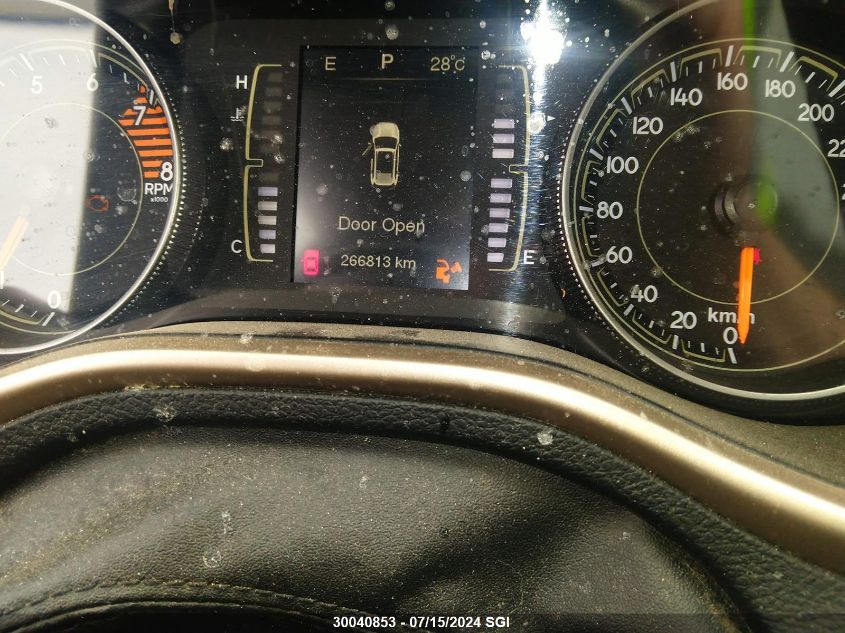 2016 Jeep Cherokee Latitude VIN: 1C4PJMCS2GW161702 Lot: 30040853