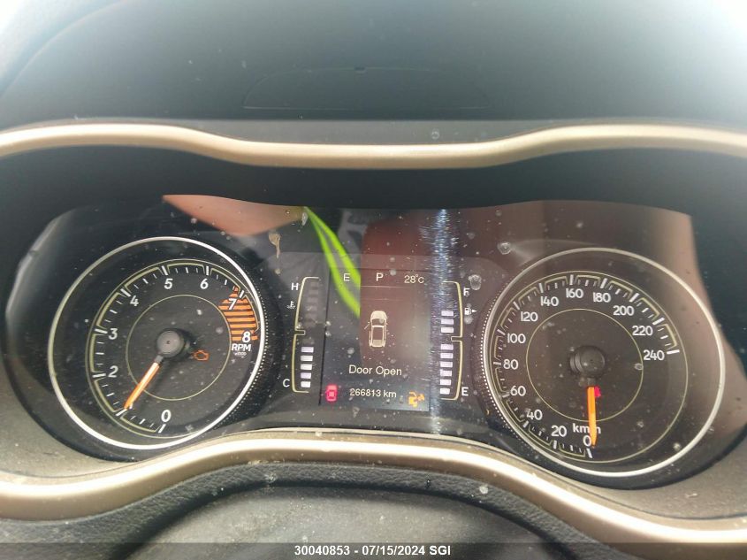 2016 Jeep Cherokee Latitude VIN: 1C4PJMCS2GW161702 Lot: 30040853