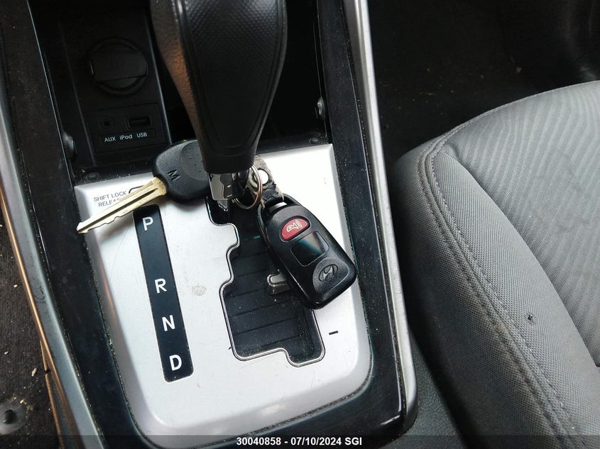 2012 Hyundai Elantra Gls/Limited VIN: 5NPDH4AE7CH129808 Lot: 30040858