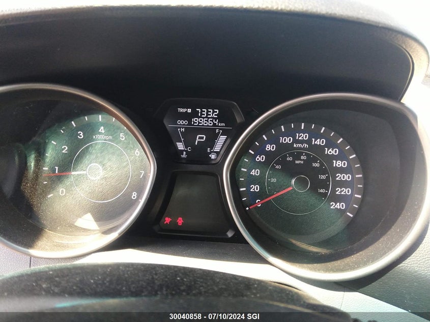 2012 Hyundai Elantra Gls/Limited VIN: 5NPDH4AE7CH129808 Lot: 30040858