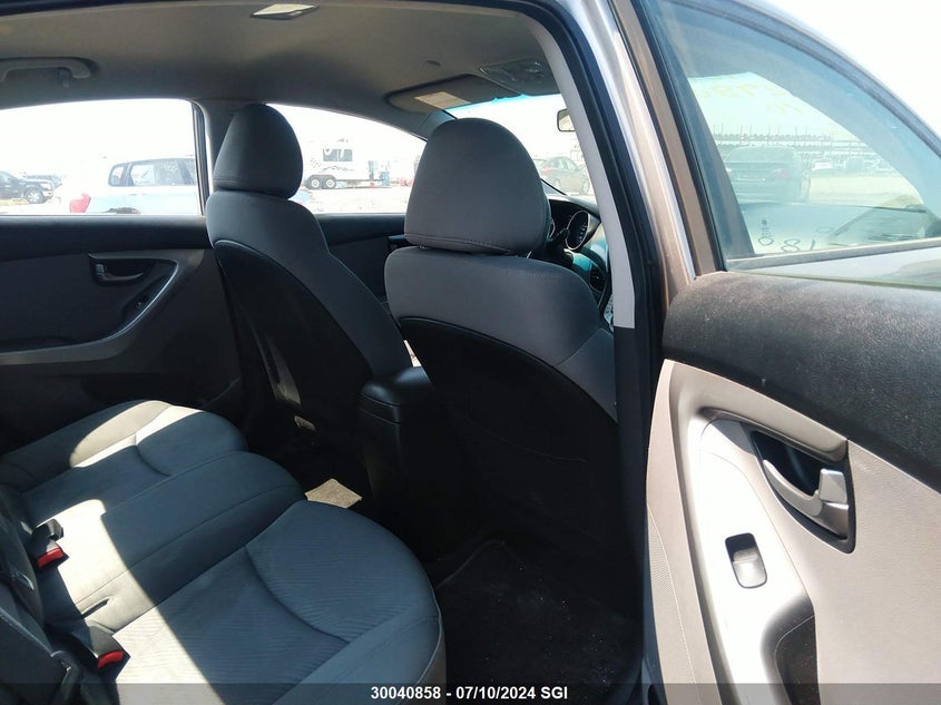 2012 Hyundai Elantra Gls/Limited VIN: 5NPDH4AE7CH129808 Lot: 30040858