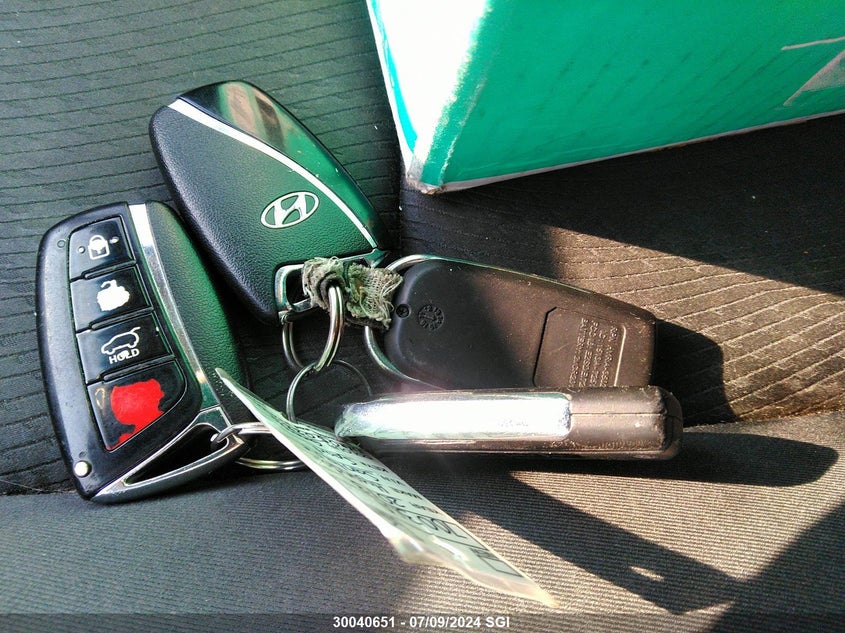 2013 Hyundai Santa Fe Sport VIN: 5XYZU3LA9DG050235 Lot: 30040651