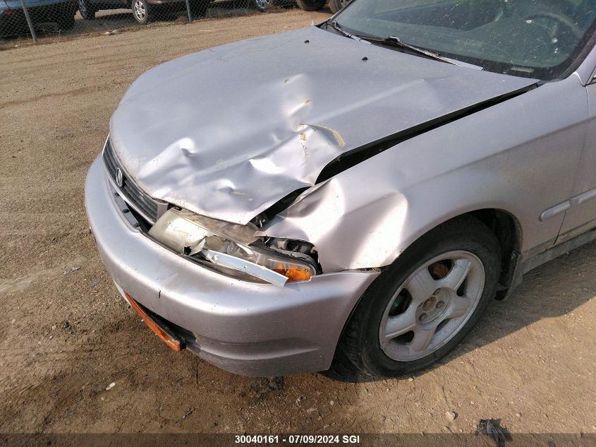 1998 Acura 1.6El Premium VIN: 2HHMB4677WH906364 Lot: 30040161