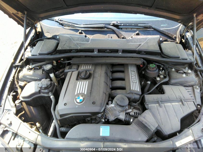 2009 BMW 328 Xi VIN: WBAPK73559A455617 Lot: 30040904