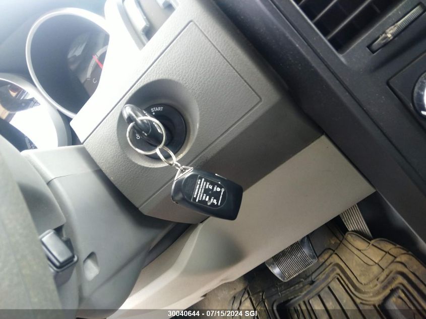 2008 Dodge Grand Caravan Se VIN: 2D8HN44HX8R777512 Lot: 30040644