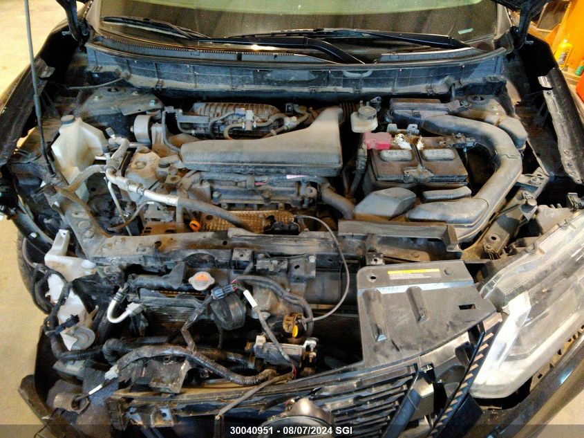 2018 Nissan Rogue Sv/Sl VIN: 5N1AT2MV0JC715840 Lot: 30040951