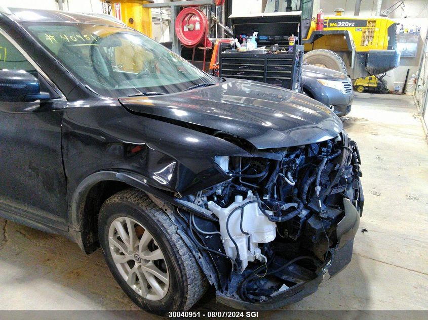 2018 Nissan Rogue Sv/Sl VIN: 5N1AT2MV0JC715840 Lot: 30040951