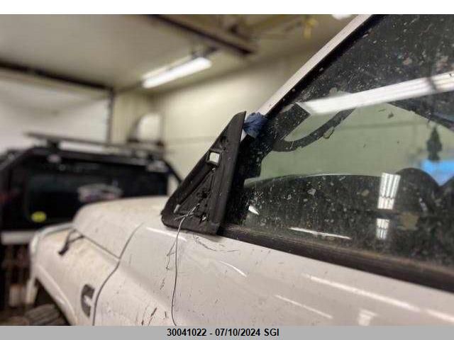 2002 Dodge Ram 2500 VIN: 3B7KC23682M278429 Lot: 30041022