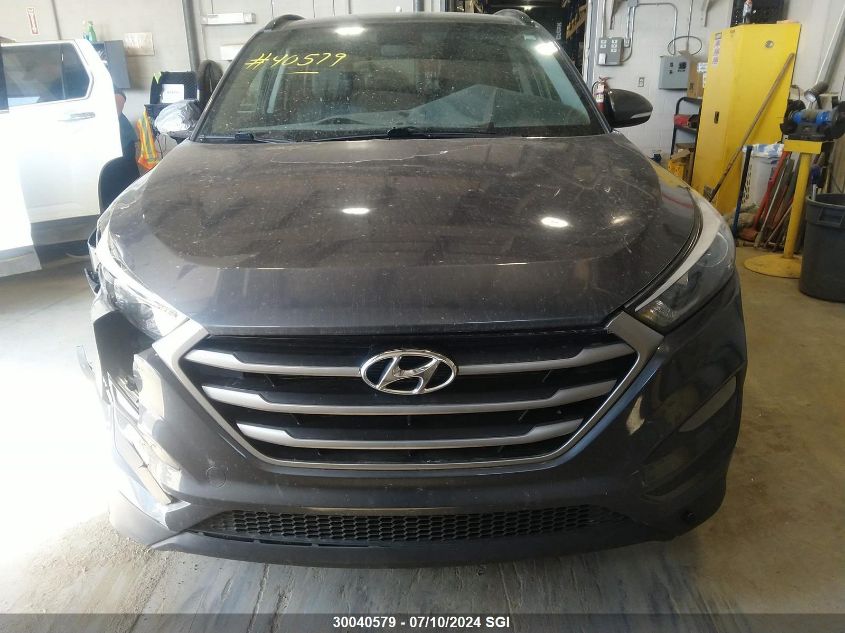 2017 Hyundai Tucson Limited/Sport And Eco/Se VIN: KM8J33A44HU411853 Lot: 30040579