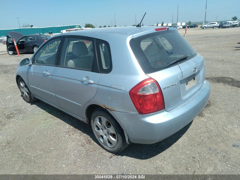 2008 Kia Spectra5 5 Sx VIN: KNAFE161885573760 Lot: 30041029