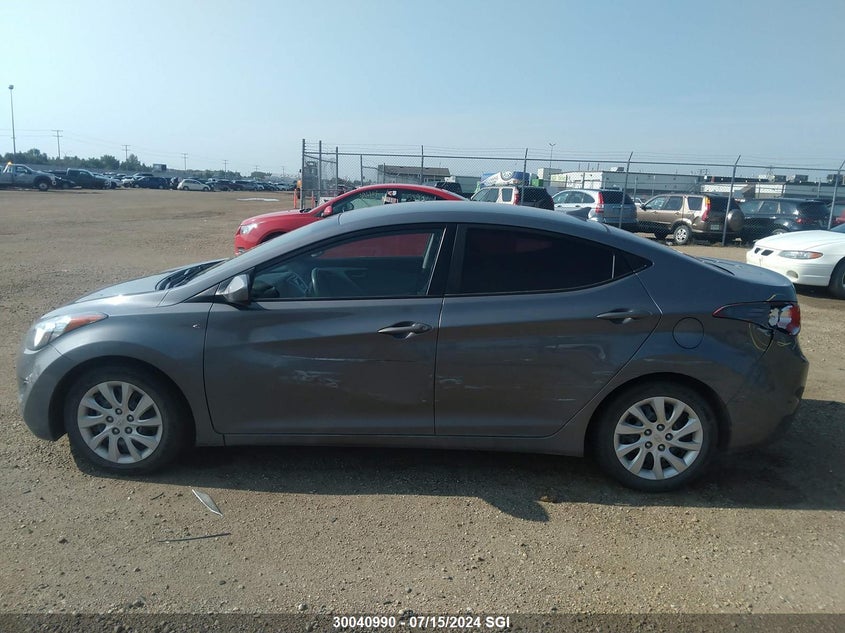 2012 Hyundai Elantra Gls/Limited VIN: 5NPDH4AE1CH088673 Lot: 30040990