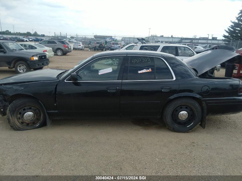 2007 Ford Crown Victoria Police Interceptor VIN: 2FAHP71WX7X153934 Lot: 30040424