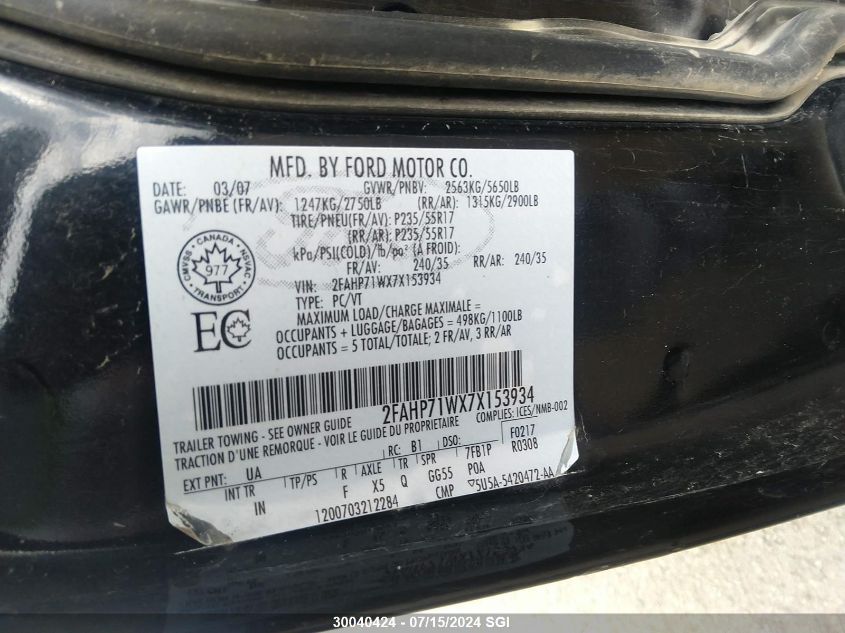 2007 Ford Crown Victoria Police Interceptor VIN: 2FAHP71WX7X153934 Lot: 30040424