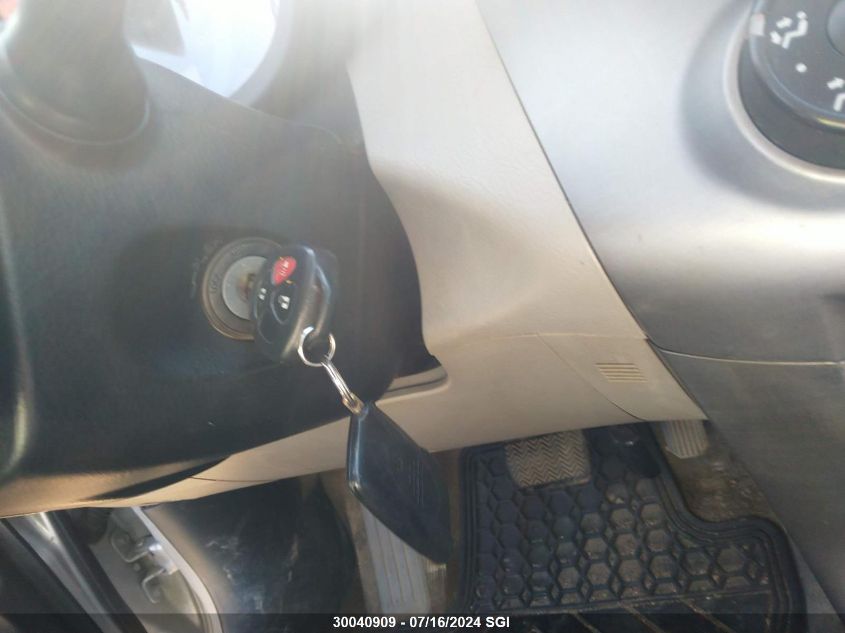 2008 Toyota Rav4 VIN: JTMBD33V685194392 Lot: 30040909