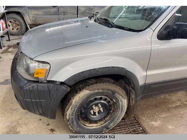 2005 Ford Escape Xlt VIN: 1FMYU93105KA91360 Lot: 30041195