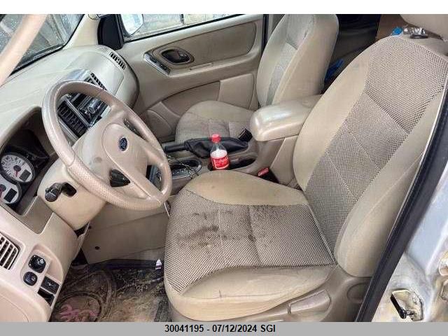 2005 Ford Escape Xlt VIN: 1FMYU93105KA91360 Lot: 30041195