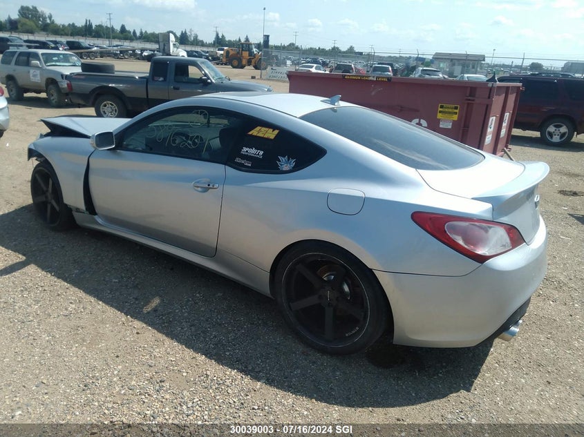 2010 Hyundai Genesis Coupe 3.8L VIN: KMHHU6KH3AU006264 Lot: 30039003