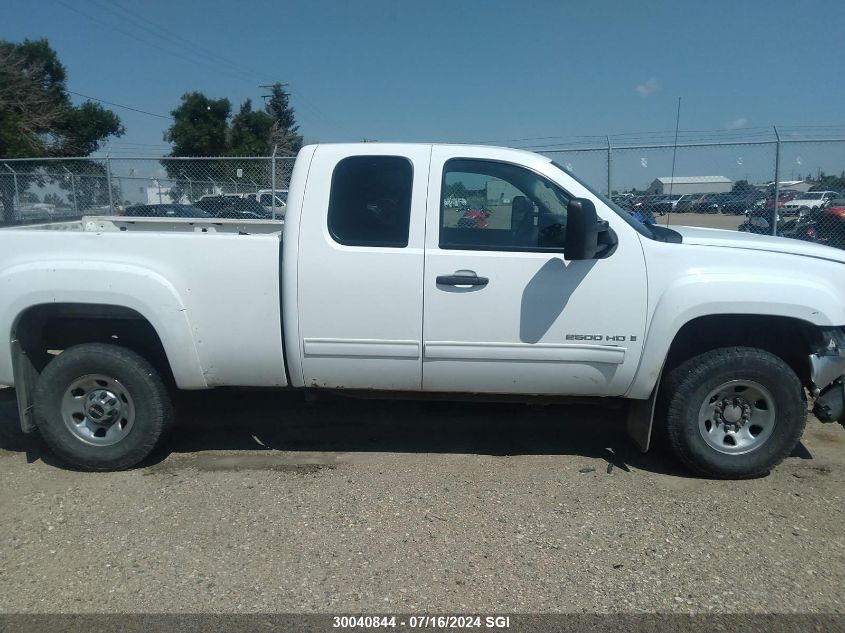 2008 GMC Sierra 2500Hd VIN: 1GTHK29K68E188003 Lot: 30040844