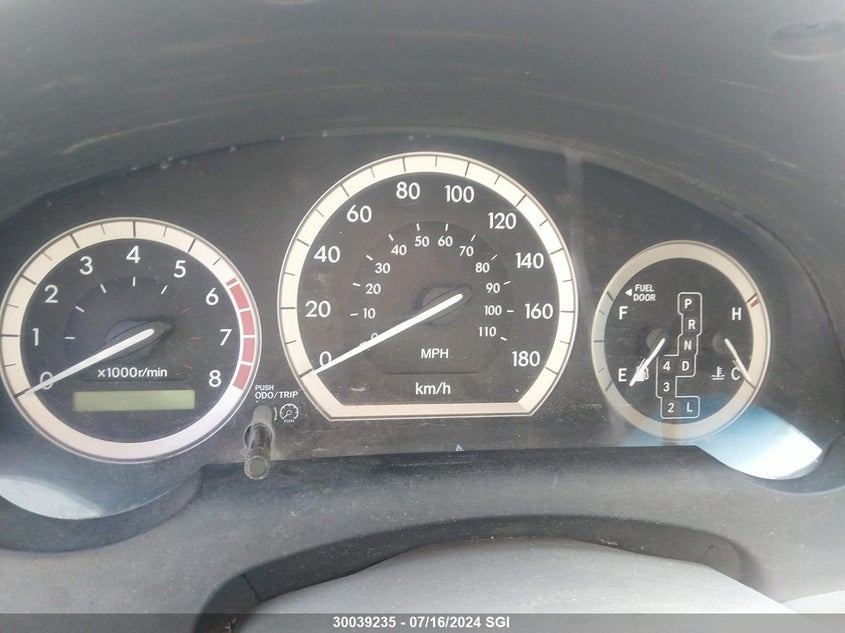 2004 Toyota Sienna Ce/Le VIN: 5TDZA23CX4S120106 Lot: 30039235