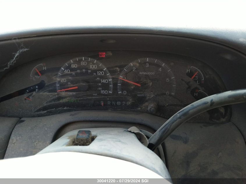 2002 Ford F150 Supercrew VIN: 1FTRW08L22KE23061 Lot: 30041220