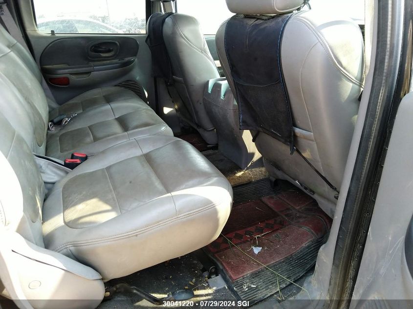 2002 Ford F150 Supercrew VIN: 1FTRW08L22KE23061 Lot: 30041220