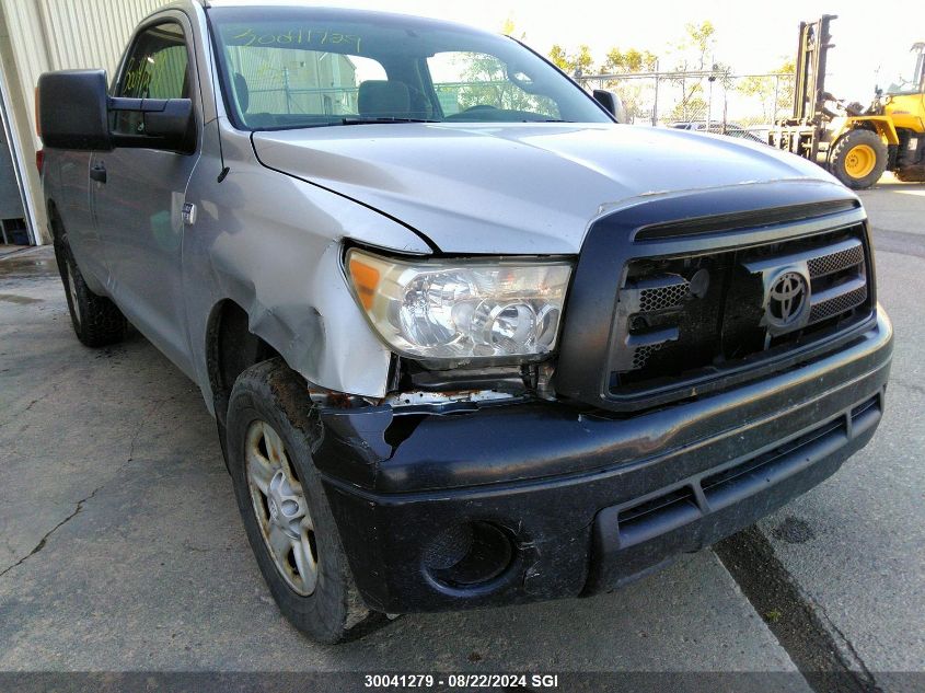 2010 Toyota Tundra VIN: 5TFMM5F10AX005582 Lot: 30041279