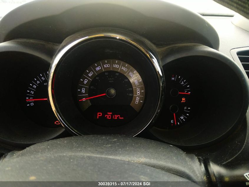 2011 Kia Soul +/!/Sport VIN: KNDJT2A29B7719992 Lot: 30039315