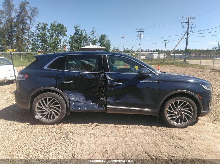 2019 Lincoln Nautilus Reserve VIN: 2LMPJ8L93KBL52527 Lot: 30040004
