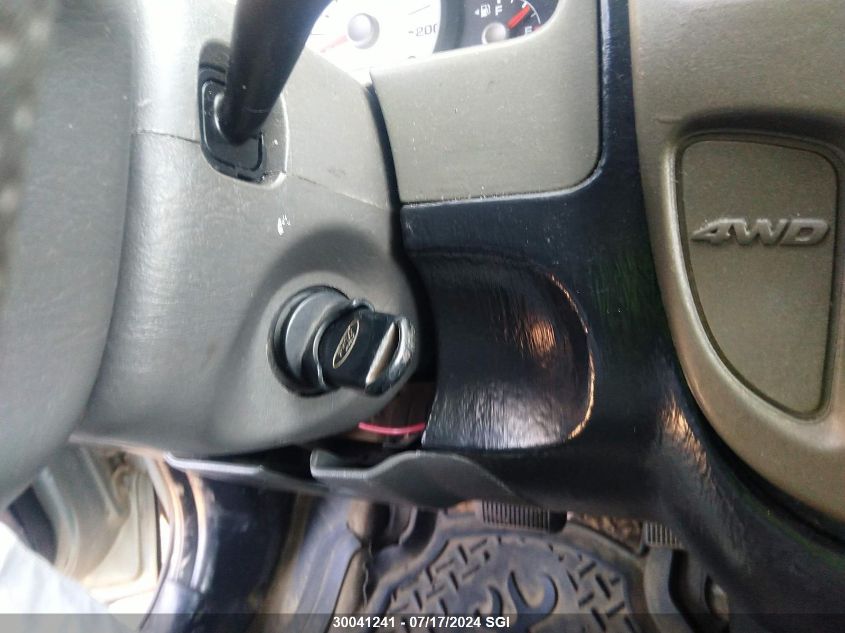 2005 Ford Escape Xlt VIN: 1FMYU03135KA71423 Lot: 30041241