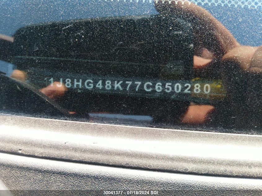 2007 Jeep Commander VIN: 1J8HG48K77C650280 Lot: 30041377