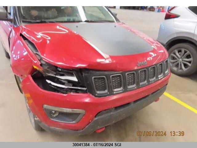 2018 Jeep Compass Trailhawk VIN: 3C4NJDDB2JT230651 Lot: 30041384