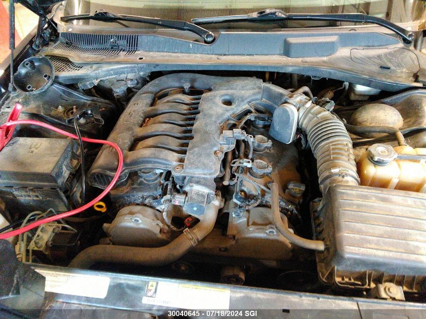 2010 Chrysler 300 Limited VIN: 2C3CK3CV7AH313077 Lot: 30040645