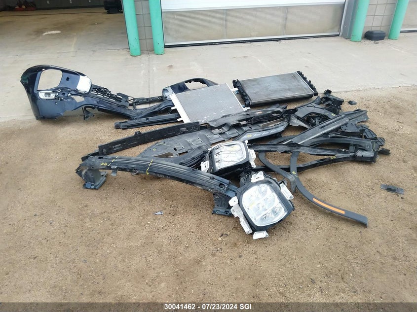 2023 Mitsubishi Outlander Sel/Sel Black Edition/Sel Touring/Sel Premium/40Th Anniversary VIN: JA4J4VA83PZ611263 Lot: 30041462