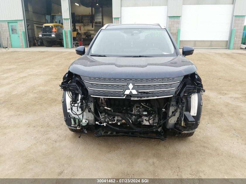 2023 Mitsubishi Outlander Sel/Sel Black Edition/Sel Touring/Sel Premium/40Th Anniversary VIN: JA4J4VA83PZ611263 Lot: 30041462