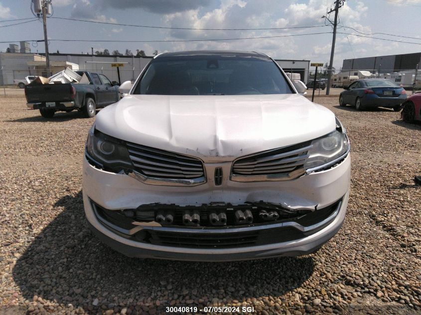 2016 Lincoln Mkx Reserve VIN: 2LMTJ8LR5GBL21057 Lot: 30040819