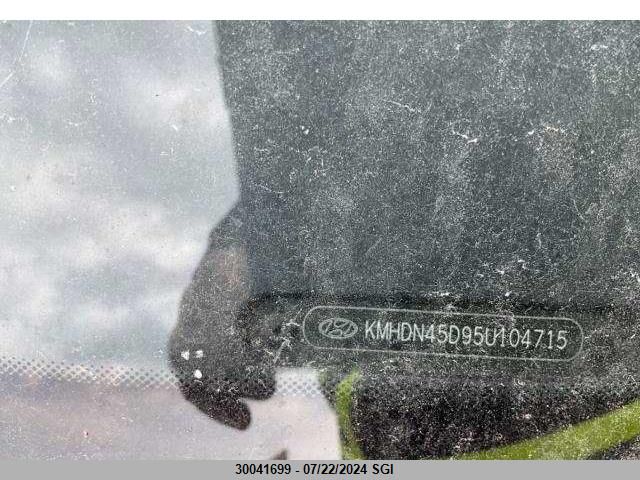 2005 Hyundai Elantra Gls/Gt VIN: KMHDN45D95U104715 Lot: 30041699